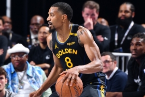 梅尔顿：看到球队经历休赛期过山车很难 我回归的选择一直很明确