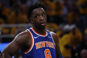 阿努诺比首场季前赛将缺席 米切尔-罗宾逊将担任首发中锋！