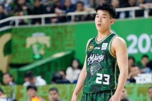 创造历史了！林葳是中国首个加盟NCAA的职业球员