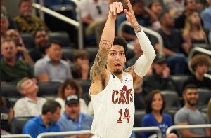 今年38！铁林：现实生活中我不算老 但在年轻球员看来已经是恐龙