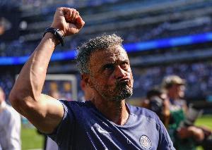 恩里克谈若昂-内维斯伤情：他状态其实还不错，但我们决定不冒险