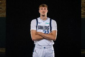 基德：我仍然好奇弗拉格是否真的18岁 他场上场下都很成熟