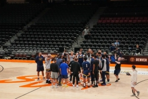 持续进步！新援在列&众将全神贯注 掘金训练营第四日返图