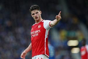 赖斯效力阿森纳113场贡献17球23助，西汉姆时期245场仅15球13助