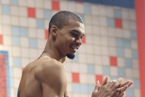 文班亚马：夏天采用了残酷与暴力的增肌计划 感受到了进步惊人