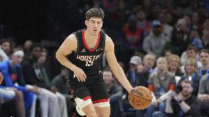 准备承担更多戏码！谢泼德6中2拿到7分3板1助