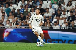 阿斯：近四场比赛三次首发，塞巴略斯在中场的位置越来越稳固