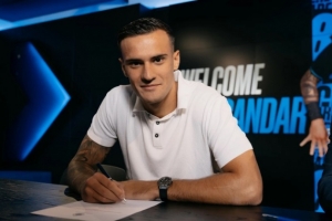 意媒：国米下赛季会将斯坦科维奇留在布鲁日，可能在2027年回购他