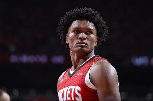 总经理调查之新赛季谁最可能爆发：阿门30%独一档 文班在列