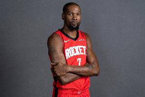 KD10中7砍20分！火记：好久没看到火箭球员这么轻松地拿20分了