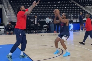 状态很好！莱昂纳德对广州赛前热身 1分多钟投篮弹无虚发