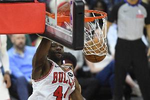 多诺万：帕威是主动承担责任的人 他能挑起重担