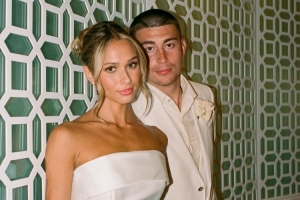 普理查德：经常有人和我打招呼 但其实他们都是我老婆的粉丝