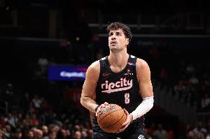 开拓者对阵国王：阿夫迪亚先发出战+克林根霍勒迪卡马拉夏普