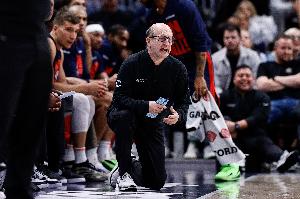 大范：小范把底子一般的快船变成防守强队 他绝对还能胜任主教练