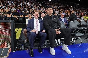 独行侠老板：明年中国赛继续在澳门举行 对阵双方是火箭和独行侠