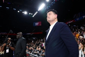 45岁姚明可以领养老金了 但福利还不止这些