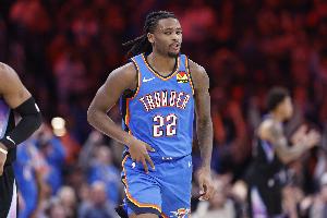 卡森-华莱士：独特的封盖跳投能力源于本能 要做好预判