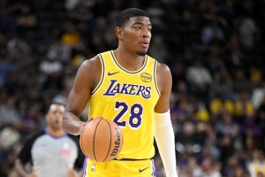 背靠背！雷迪克：今晚缺阵的老将明天将出战和独行侠的比赛