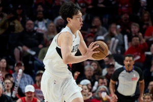 杨瀚森：我掉了几颗小珍珠但问题不大 一是六犯&二是确实没打好