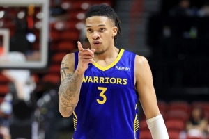 理查德：我必须跟上勇士老将们的节奏 因为别人不会等你的