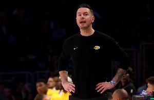 雷迪克：在黑板上写下冠军级别防守毫无意义 要养成习惯去做