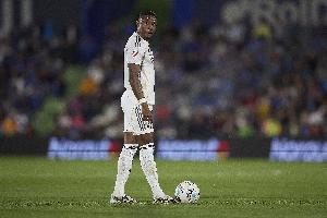 年薪2250万欧！罗马诺：阿拉巴预计明夏离开皇马 结束4年白衣生涯