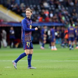 国家德比在即！记者：德容因身体不适缺席巴萨今日训练