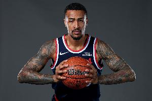 科林斯：比赛态度和执行力至关重要 我们可能有点太放松太懈怠了