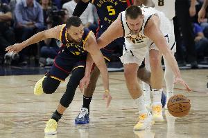 什么水平？今天2场NBA常规赛都打进加时赛 加时命中率100%