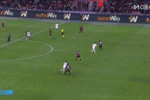 米兰跟队记者：比萨第二个进球有疑问，疑似对加比亚犯规在先