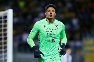 下注自己吃黄牌！意媒：检方继续调查乌迪内斯门将奥科耶投注案