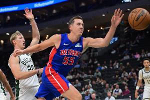 攻防俱佳！邓罗4记三分拿下17分3板2助3帽 正负值+15最高