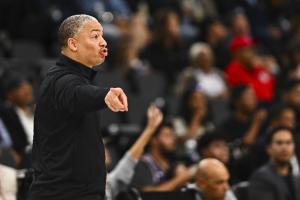 记者：卢也参与了赌案中的非法扑克牌局 但没和比卢普斯同在一桌