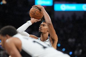 格里芬：这个观点可能有点大胆——文班亚马这小子确实厉害