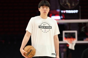 还能剩几分钟？罗威复出 杨瀚森的出场时间有可能被进一步压缩