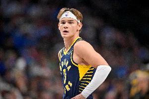 历史首人！在NBA生涯第10场比赛之前 麦克朗已效力过5支不同球队