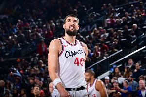 祖巴茨：我们本可以赢下所有这些比赛 但每场都在犯同样的错误