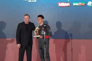 恭喜👏居莱尔获得土耳其足球推广奖