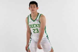 媒体人：只要有一场比赛找到投篮感觉 林葳的自信心就会出来了