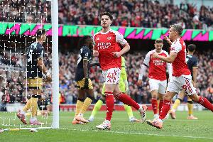 世界波专业户！英超官方晒赖斯为阿森纳的暴力远射进球