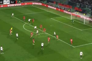 仁迷狂喜🤩比朔夫卡尔德国U21合砍5球1助 21岁泡芙担当中场大闸