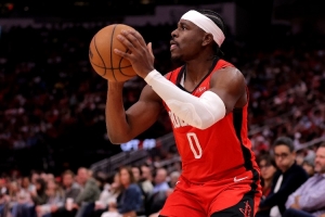 伊森伤停后临危受命！阿隆·霍勒迪展现职业素养助队延续连胜势头