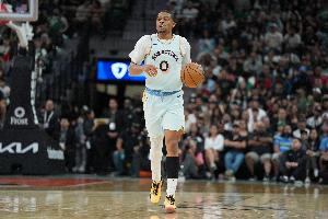 三连胜！凯尔登：主场气氛不可思议 我们拥有全联盟最棒的球迷