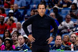 14分12板！斯波：为凯沙·约翰逊感到高兴 之前给他的机会不公平