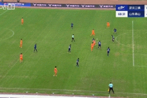 你追我赶！瓦科推射破门本场双响，赛季27球再次追平法比奥！