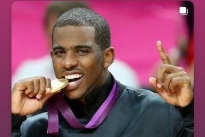 詹姆斯祝贺保罗：控卫之神 这真是一段惊心动魄的旅程🫡