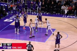 💣️东契奇两罚一中引悬念 乔治强行三分绝杀不中！