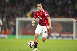 阿莫林：效力曼联对乌加特来说是另一个世界，他需要提高表现