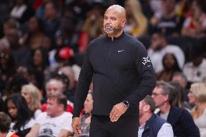 比克斯塔夫：防守是我们的立身之本 我们永不能满足于现状